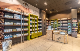 Productos de higiene y cosmética basados en aceite de oliva virgen extra de la marca Dermo Abades