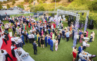 Celebración de fiesta cóctel al aire libre en Abades Loja